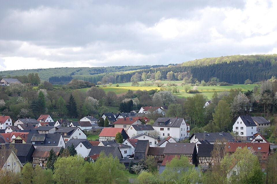 Wärmepumpe-Gurus in Waldsolms – Ansicht von Waldsolms (Foto: Karl Udo Gerth) Wärmepumpe-Gurus in Waldsolms – Ansicht von Waldsolms