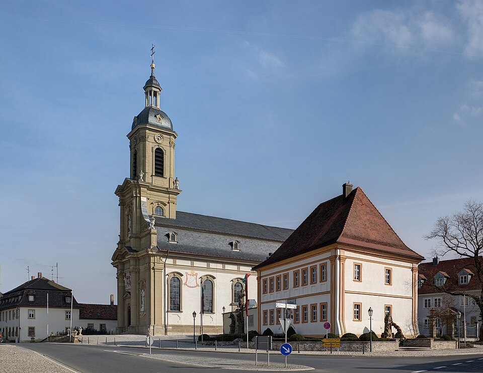 Wärmepumpe-Gurus in Wiesentheid – Ansicht von Wiesentheid (Foto: Berthold Werner) Wärmepumpe-Gurus in Wiesentheid – Ansicht von Wiesentheid