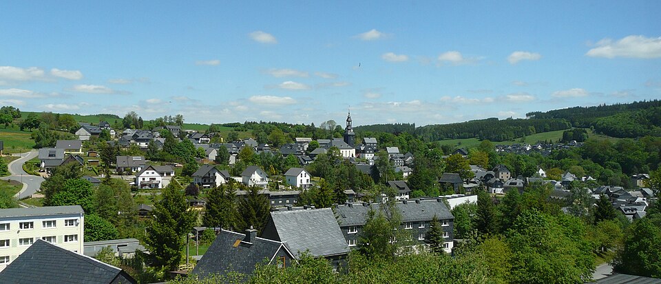 Wärmepumpe-Gurus in Wurzbach – Ansicht von Wurzbach (Foto: Covânt) Wärmepumpe-Gurus in Wurzbach – Ansicht von Wurzbach