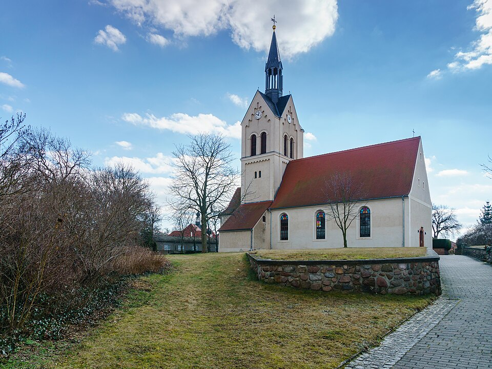 Wärmepumpe-Gurus in Zschepplin – Ansicht von Zschepplin (Foto: Radler59) Wärmepumpe-Gurus in Zschepplin – Ansicht von Zschepplin
